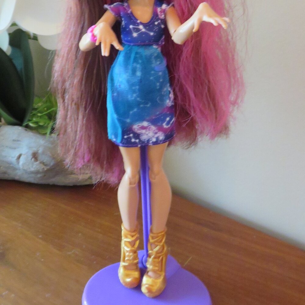 Monster High Freaky Field Trip Gigi Grant dress and shoes
